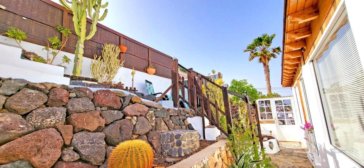 CASA LA ISLA - Tarajalejo - GlasfaserInternet - Garten Bagian luar foto
